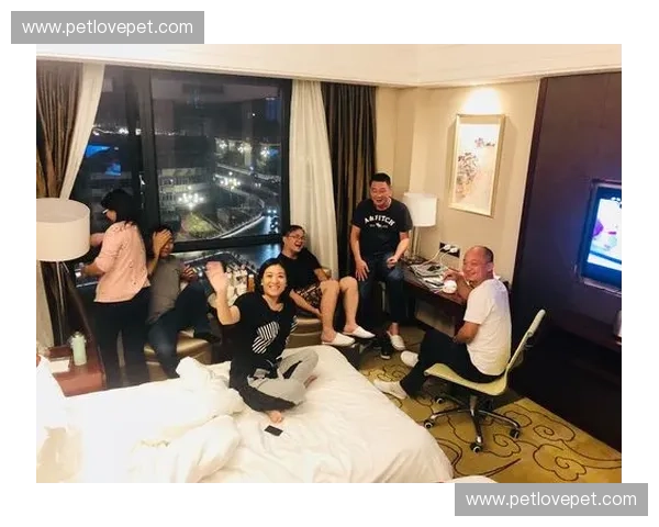 兄弟齐聚刀塔战场共燃激情畅叙友情共享荣耀之夜 兄弟齐聚刀塔战场共燃激情畅叙友情共享荣耀之夜