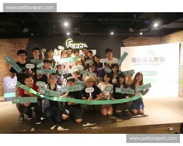 围绕lolb叔的网络影响力与文化现象解析及粉丝社群互动研究 围绕lolb叔的网络影响力与文化现象解析及粉丝社群互动研究